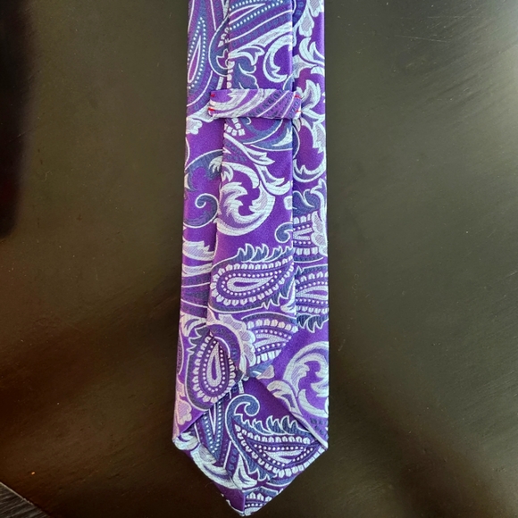 Purple and Lavender Silk Neck Tie - Picture 2 of 2